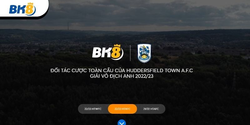 Hợp tác triệu đô cùng Huddersfield Town A.F.C & W.F.C 